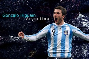爱游戏平台-费德勒DWG赛事连败难掩传奇本色，全网热议依旧